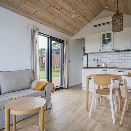 Nowe Deluxe Z Widokiem Na Zatoke Z Basenem I Sauna Holiday home