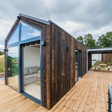 Semesterbostad Skyview Deluxe And Private Jacuzzi , *