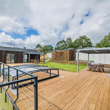 Nowe Deluxe Z Widokiem Na Zatoke Z Basenem I Sauna Holiday home Oslonino