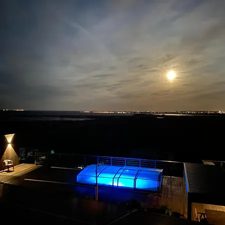 Holiday home Nowe Deluxe Z Widokiem Na Zatoke Z Basenem I Sauna