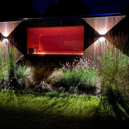 Skyview Deluxe And Private Jacuzzi , Oslonino