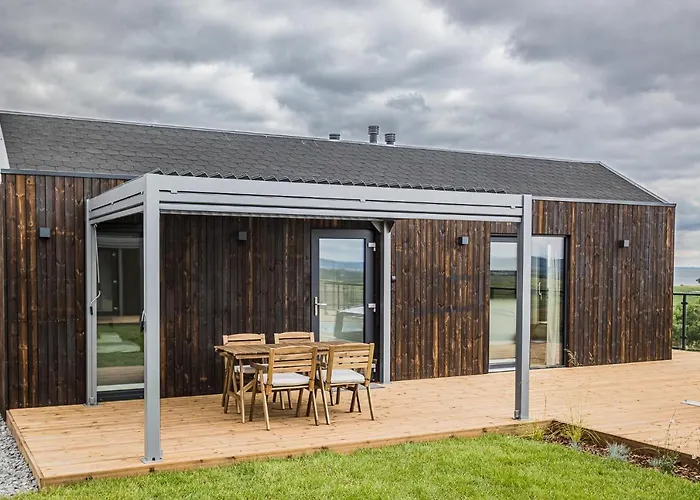 Skyview Deluxe And Private Jacuzzi , *