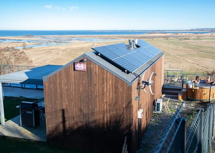 Skyview Deluxe And Private Jacuzzi , * Oslonino